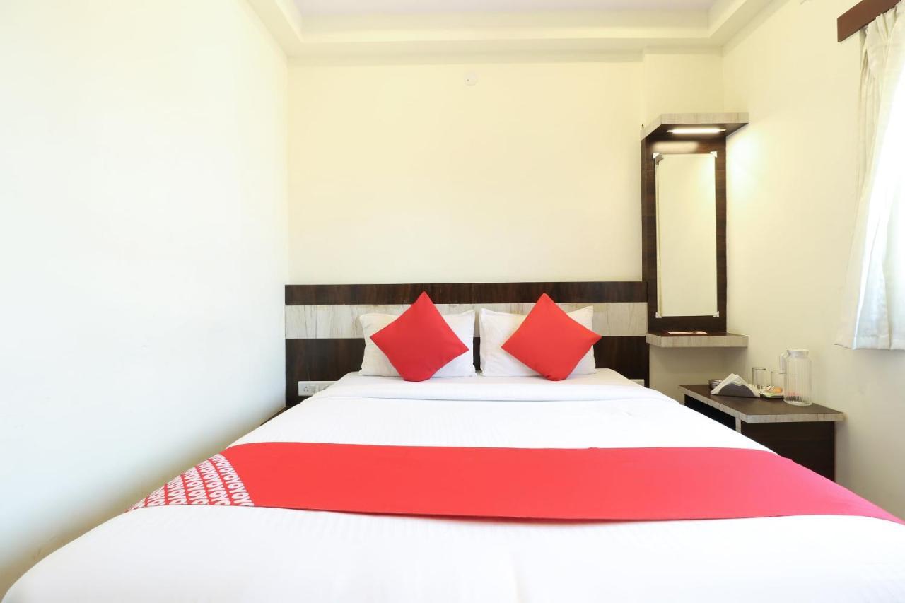 Hôtel Oyo 36197 Royal Wood à Bangalore Extérieur photo