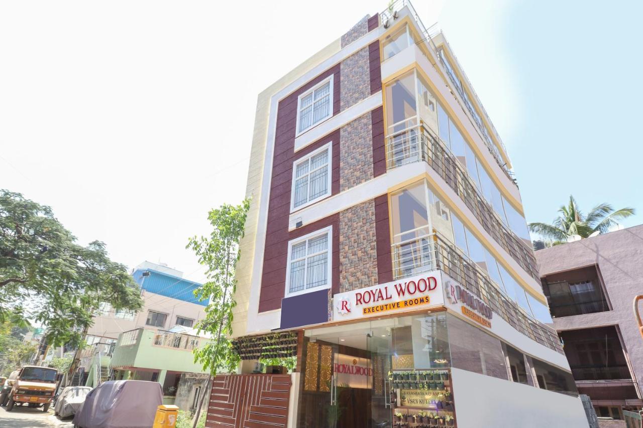 Hôtel Oyo 36197 Royal Wood à Bangalore Extérieur photo
