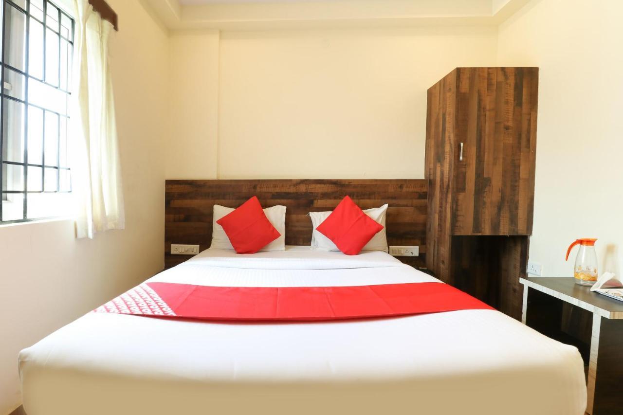 Hôtel Oyo 36197 Royal Wood à Bangalore Extérieur photo