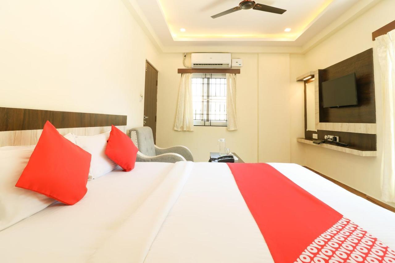 Hôtel Oyo 36197 Royal Wood à Bangalore Extérieur photo