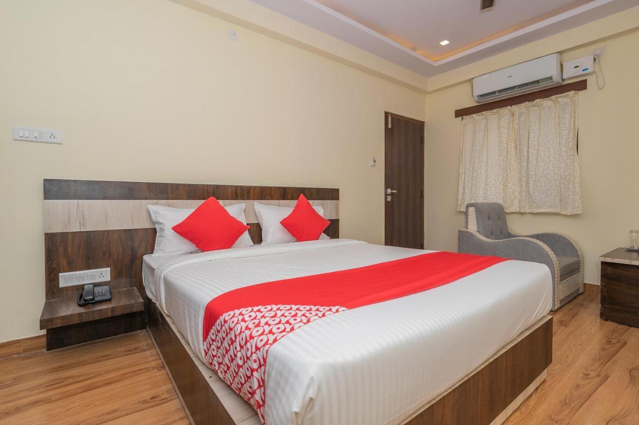 Hôtel Oyo 36197 Royal Wood à Bangalore Extérieur photo