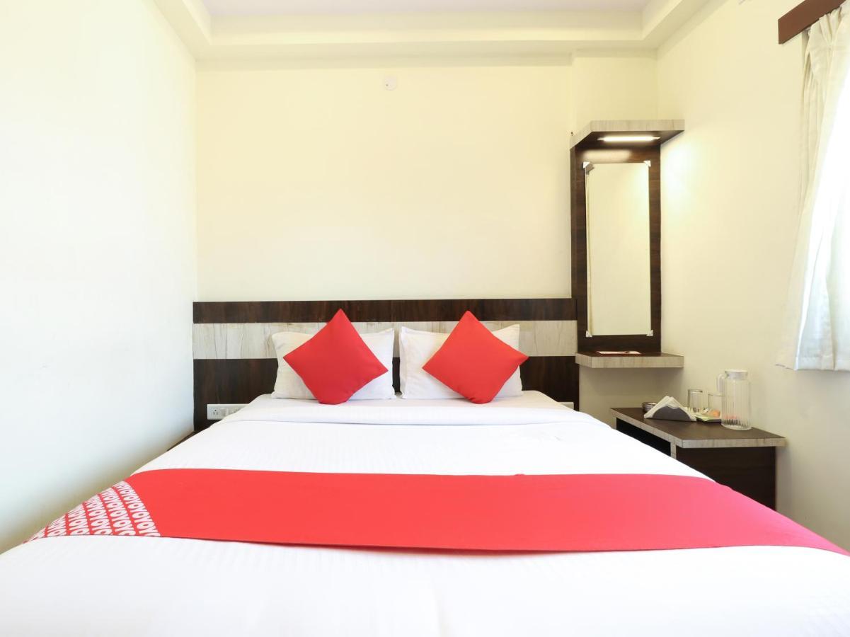 Hôtel Oyo 36197 Royal Wood à Bangalore Extérieur photo
