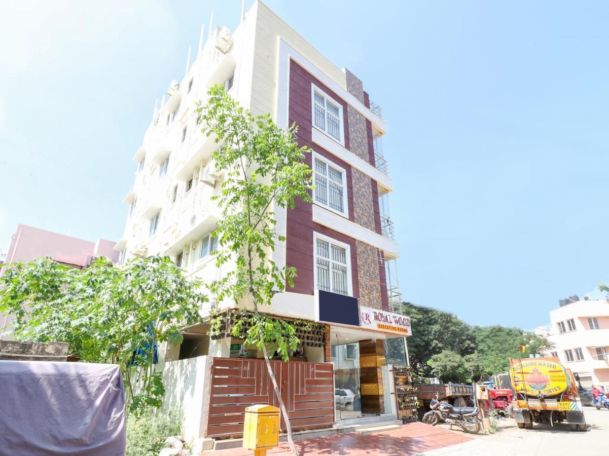 Hôtel Oyo 36197 Royal Wood à Bangalore Extérieur photo
