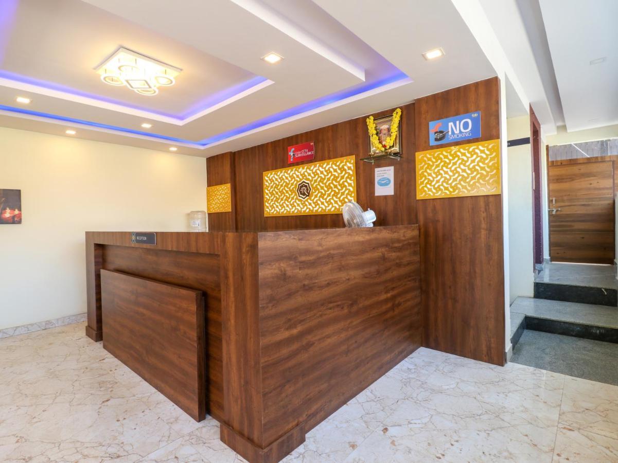 Hôtel Oyo 36197 Royal Wood à Bangalore Extérieur photo